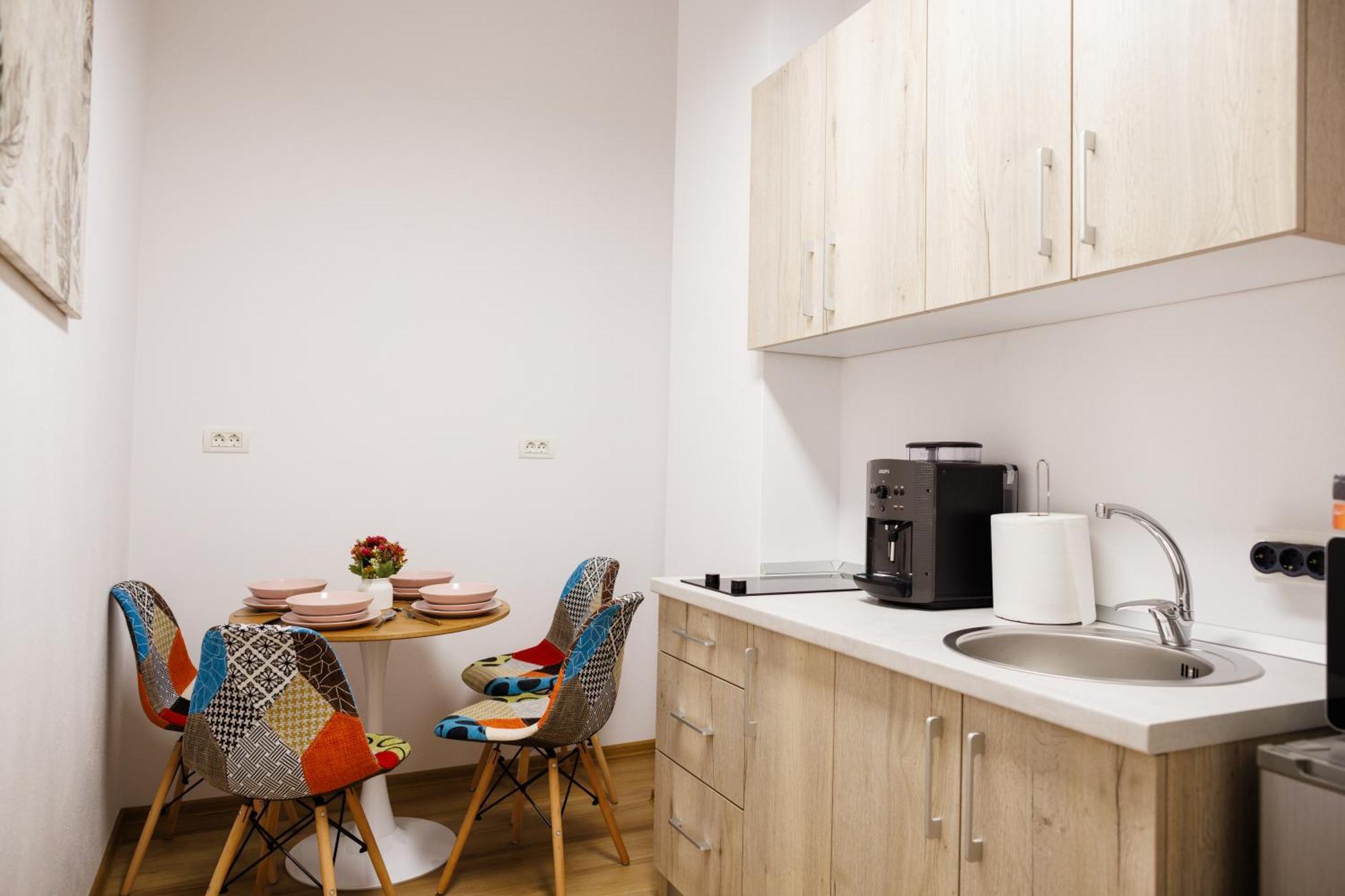 Studio In Old Town'S 1752 Hotel Timisoara Bagian luar foto